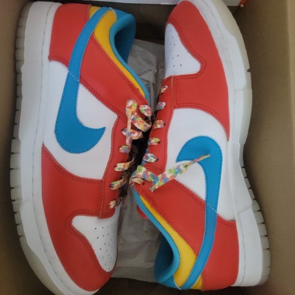 Nike Dunk Low QS LeBron James X Fruity Pebbles - Picture 2 of 7
